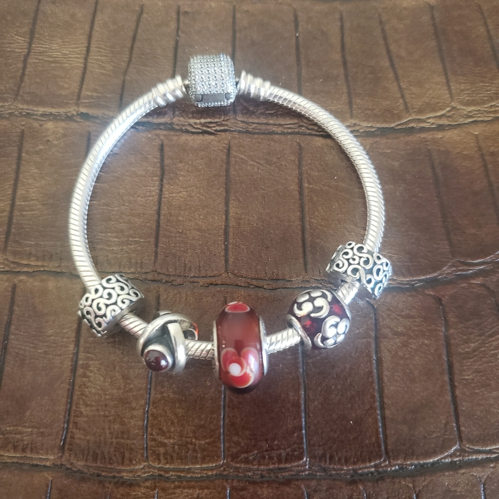 Pandora Zen Charm - Picture 5 of 7